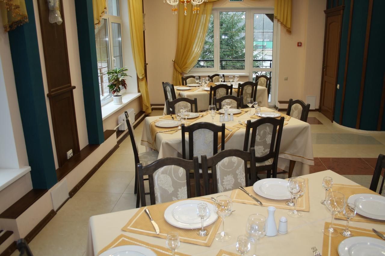 Belovezhskaya Pushcha Hotel Complex Zharkovshina Eksteriør billede
